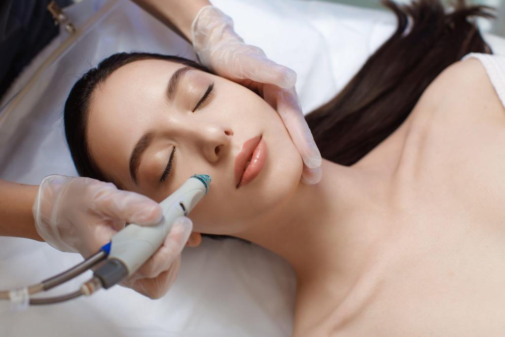 hydrafacial, hydra facial, hydrafacial near me, hydrafacial price, hydrafacial treatment, hydrafacial price near me, hydrafacial cost, hydrafacial treatment cost, cost for hydrafacial, best hydrafacial near me, hydrafacial for men near me, best dermatologist in Mumbai, Dr Niketa Sonavane