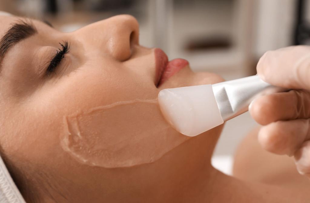 glycolic peel treatment in Mumbai, Dr. Niketa Sonavane, Ambrosia Aesthetics Mumbai